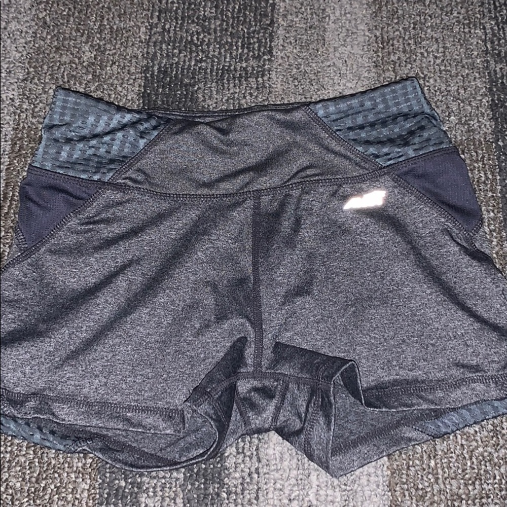 women’s grey athletic shorts